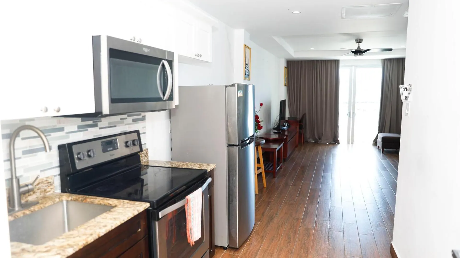 Kings Pavilion Suites Hotel Basseterre